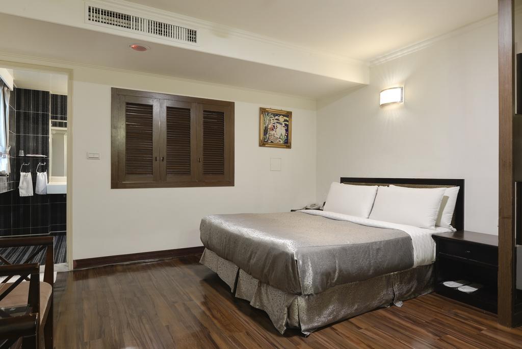 Kaja Hotel Kaohsiung Buitenkant foto