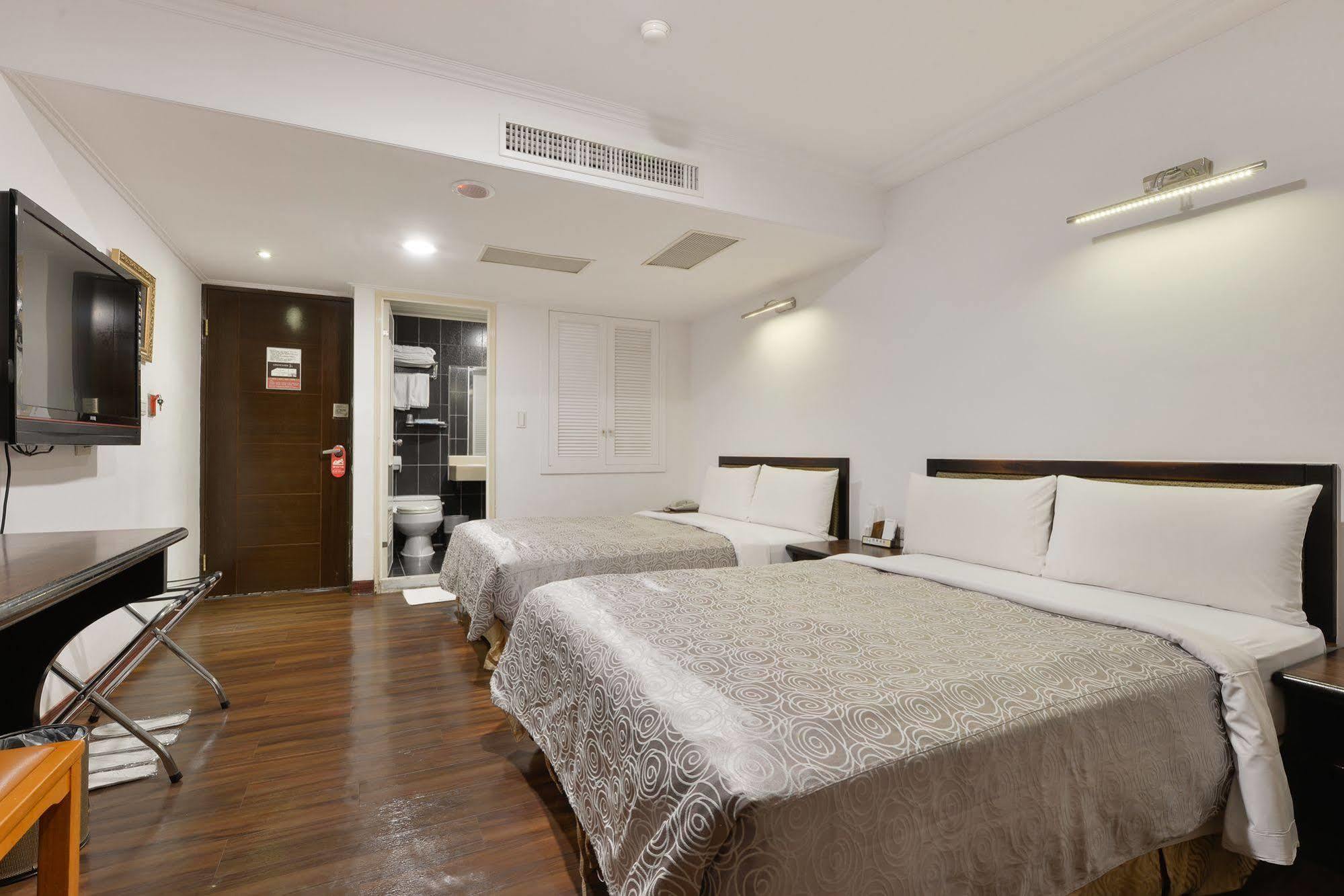 Kaja Hotel Kaohsiung Buitenkant foto