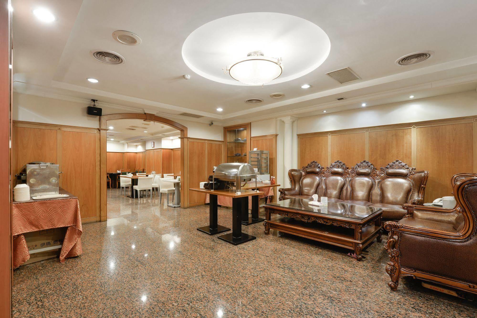 Kaja Hotel Kaohsiung Buitenkant foto